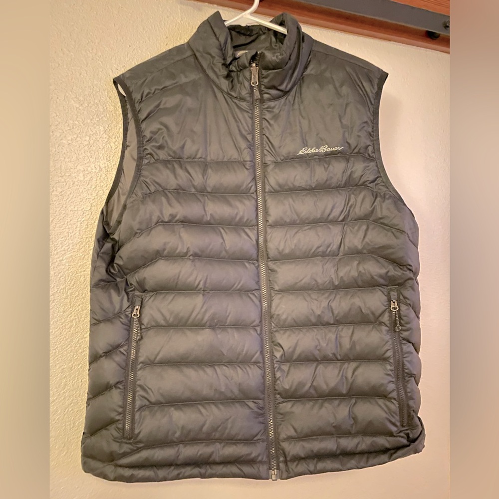 Eddie Bauer Men’s Black Vest Medium